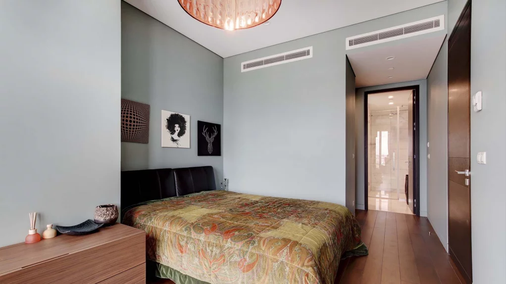 Apartment 76 m2 on the 20th floor with 1 bedroom in the OKO Towers, photo 13