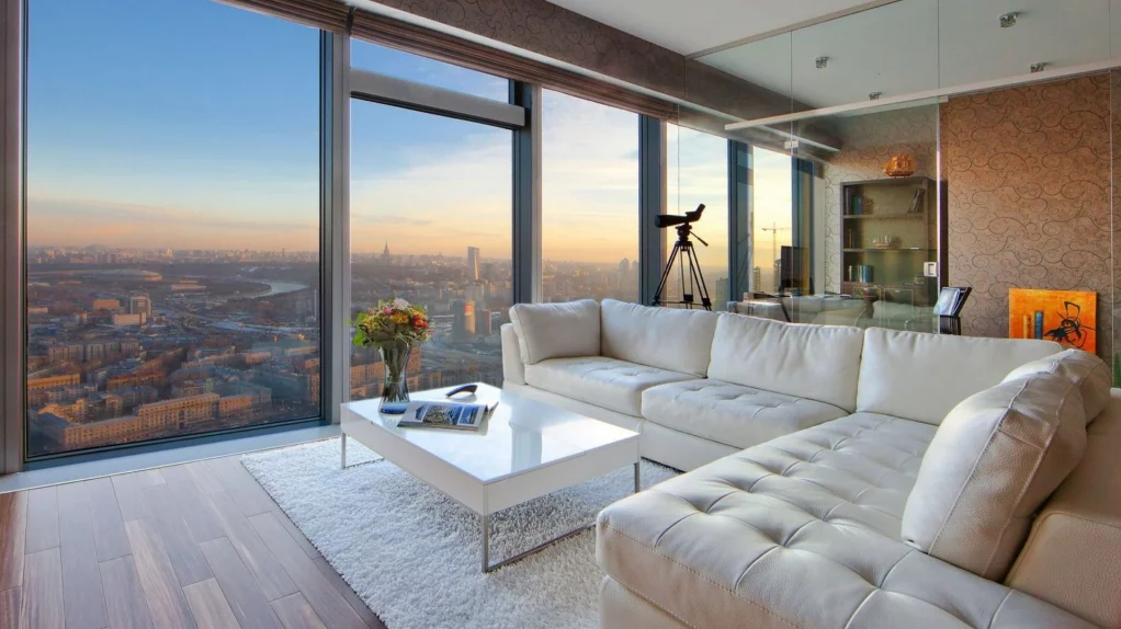 Apartment 107 m2 on the 50th floor with 1 bedroom in the tower City of Capitals, photo 1