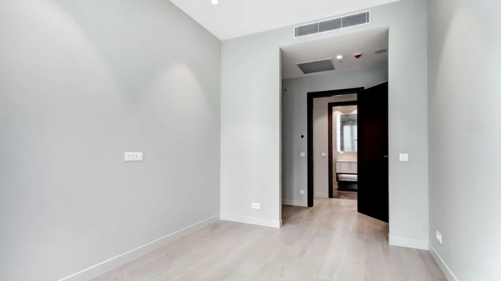 1 Bedroom Apartment 63 m2 on the 7th Floor in Neva Towers, photo 4